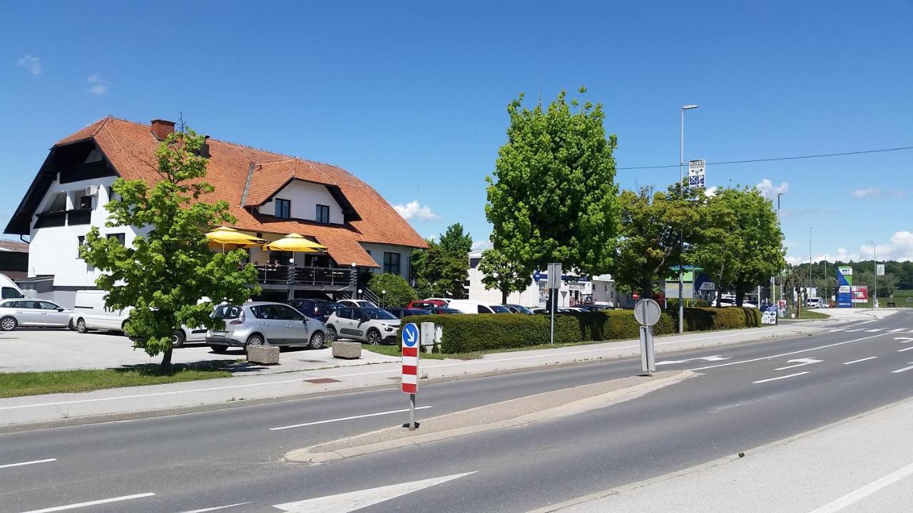 Gostisce Prosnik Hotel Ormoz Exterior photo